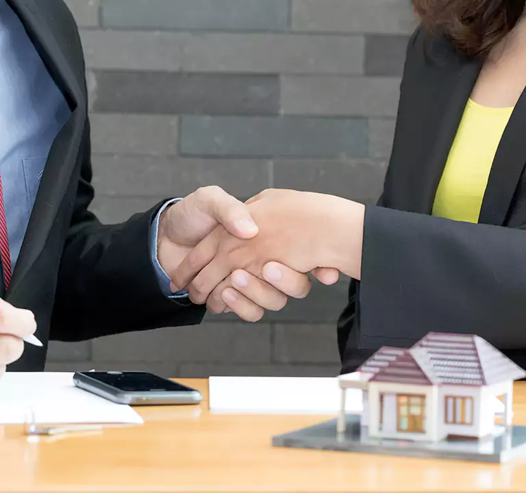 Why Sell to Us Instead of Letting the Home Go to Auction in Rockville Centre, NY?